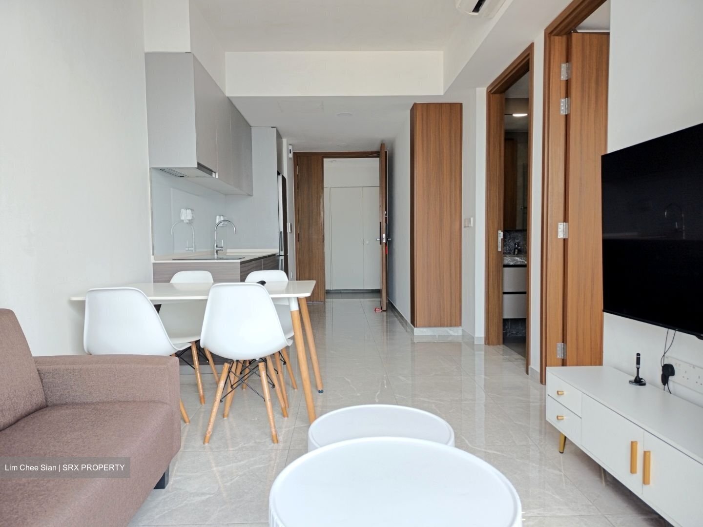 Stirling Residences (D3), Apartment #450197841